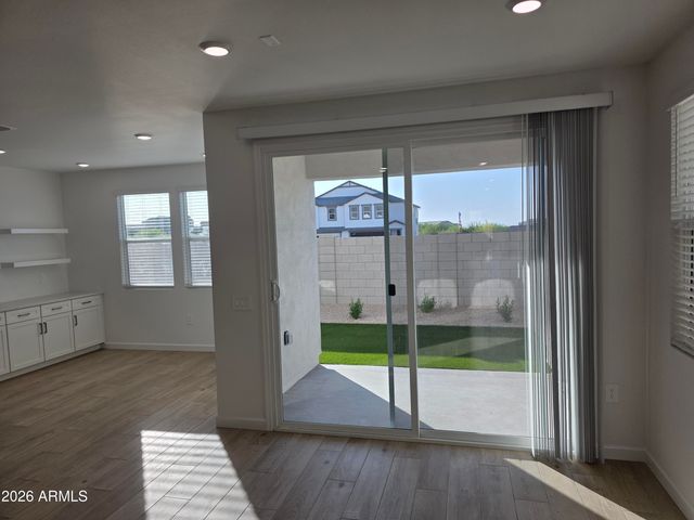 9730 S 11TH Place S, Phoenix, AZ 85042