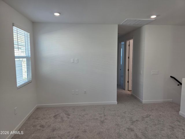 9730 S 11TH Place S, Phoenix, AZ 85042