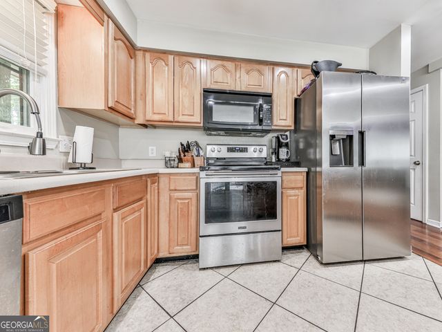 137 Blue Fox Loop, Waleska, GA 30183