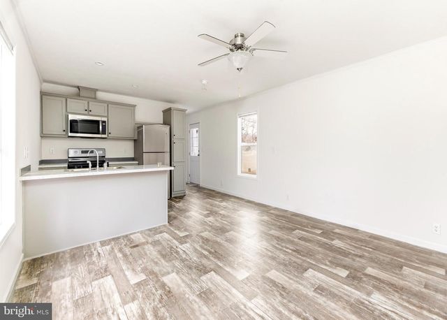 29 APPLEWOOD LN, Pittsgrove, NJ 08318