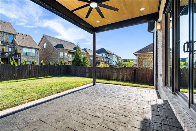 2624 Lucca Place, Lexington, KY 40509