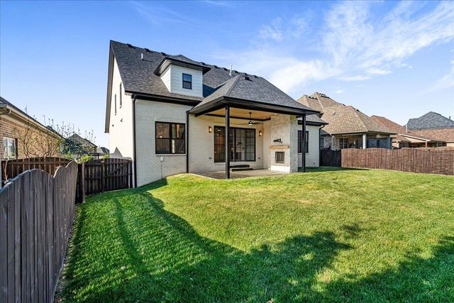 2624 Lucca Place, Lexington, KY 40509