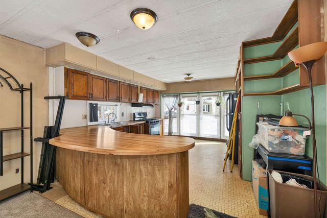 12 Cornwall Avenue, Exeter, NH 03833