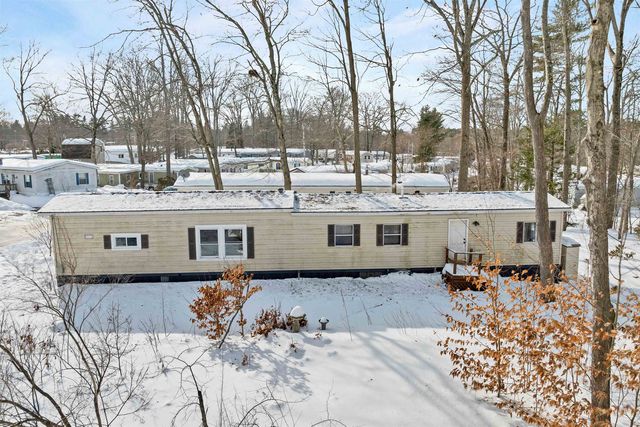 12 Cornwall Avenue, Exeter, NH 03833