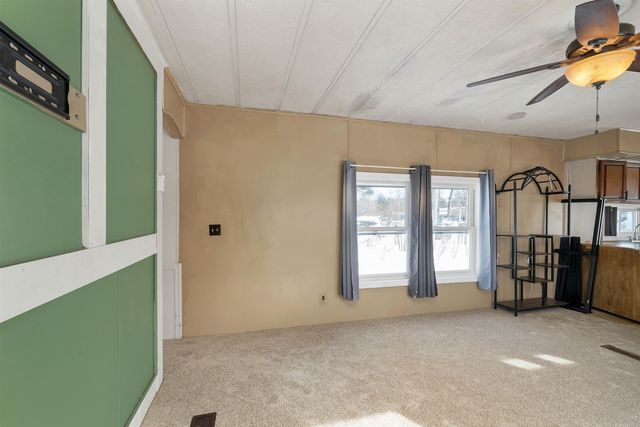 12 Cornwall Avenue, Exeter, NH 03833