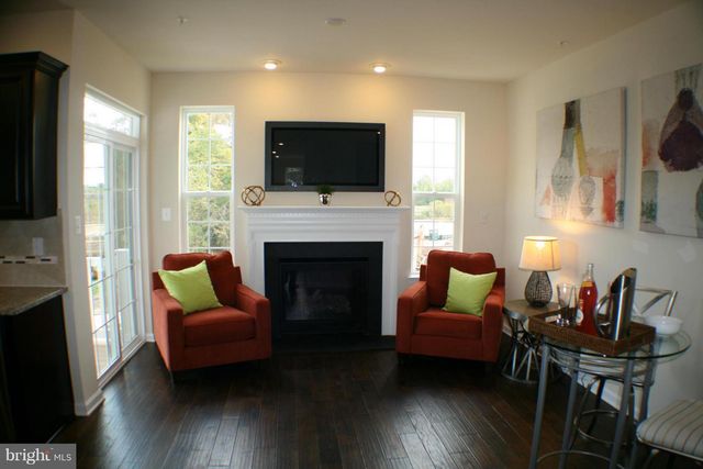 1610 SUN HIGH TER, Severn, MD 21144