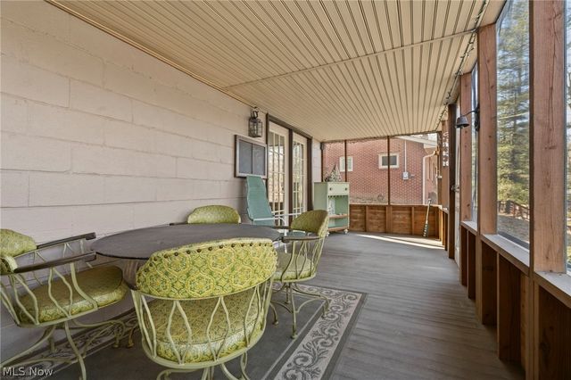 3144 Rockwood Drive SW, Carrollton, OH 44615