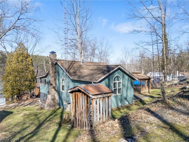 3144 Rockwood Drive SW, Carrollton, OH 44615