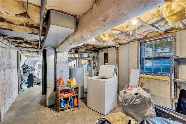 269-271 Old Townhouse Rd, Yarmouth, MA 02673