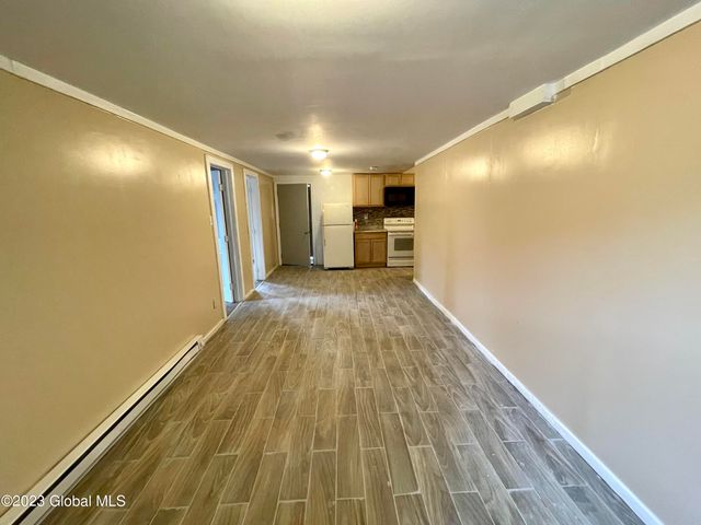 197 Vrooman Avenue, Amsterdam, NY 12010