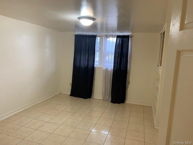 11433 204th Street, Saint Albans, NY 11412