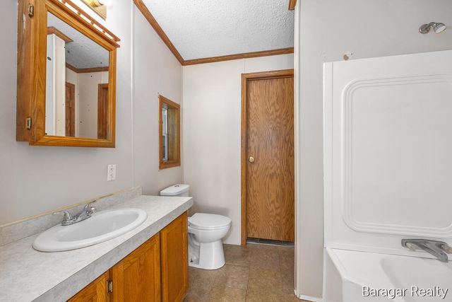 8965 Holton Road, Holton, MI 49425