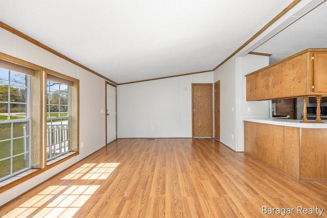 8965 Holton Road, Holton, MI 49425