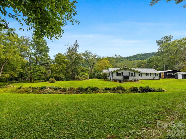 91 Rice Branch Road, Asheville, NC 28804