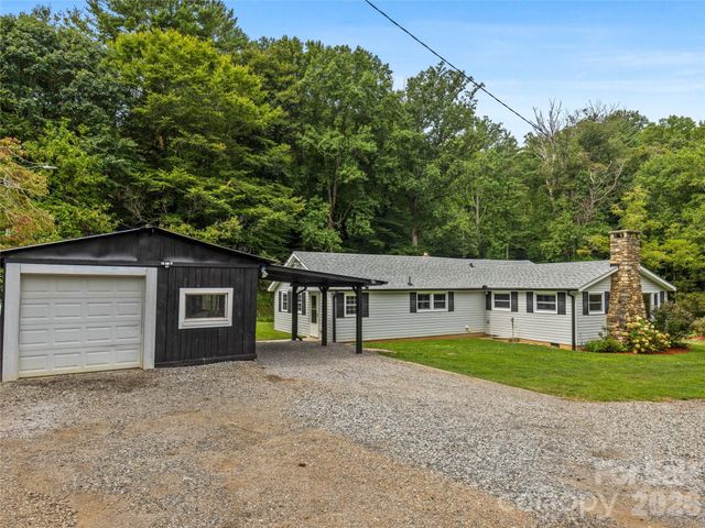 91 Rice Branch Road, Asheville, NC 28804