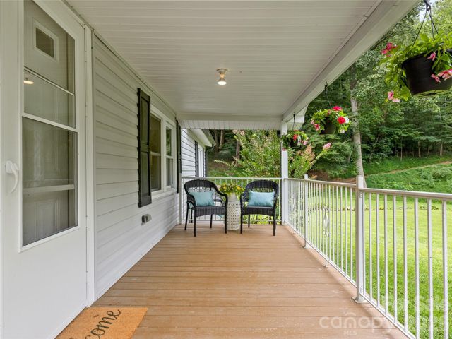 91 Rice Branch Road, Asheville, NC 28804