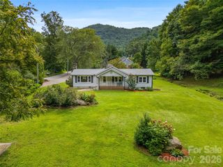 91 Rice Branch Road, Asheville, NC 28804