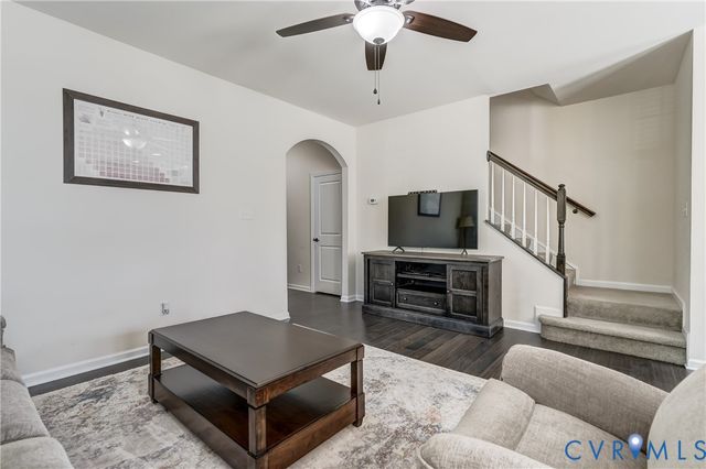 8933 Ringview Dr, Mechanicsville, VA 23116