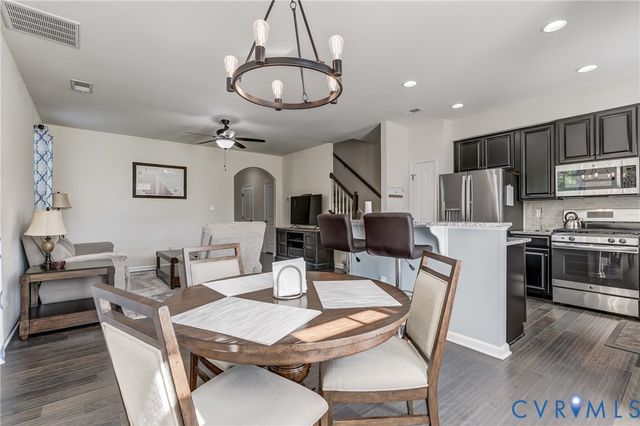 8933 Ringview Dr, Mechanicsville, VA 23116