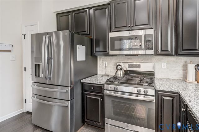 8933 Ringview Dr, Mechanicsville, VA 23116