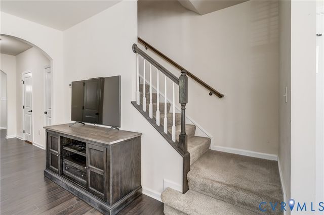 8933 Ringview Dr, Mechanicsville, VA 23116