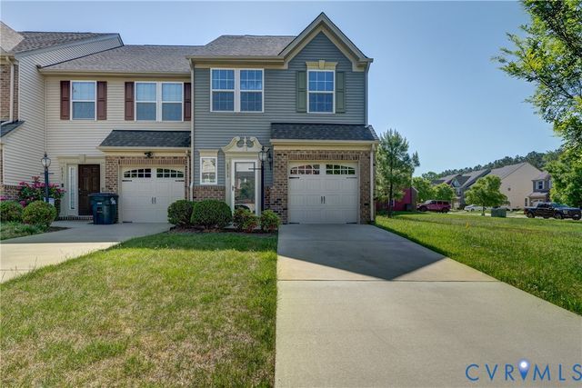 8933 Ringview Dr, Mechanicsville, VA 23116