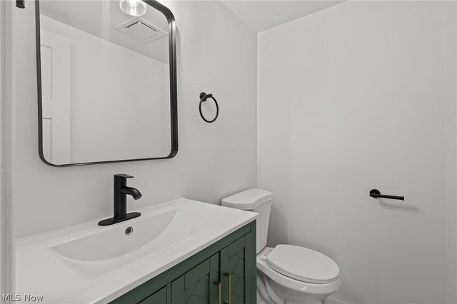 763 Som Center Road, Mayfield Village, OH 44143