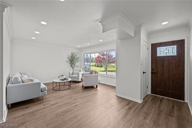763 Som Center Road, Mayfield Village, OH 44143