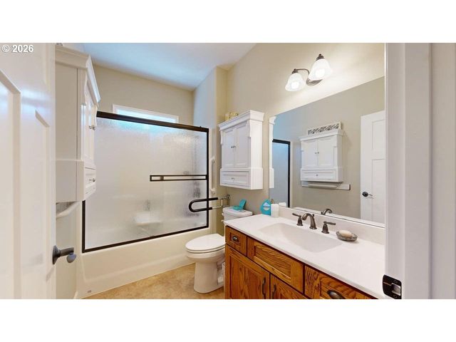7200 VISTA RIDGE Dr, Brookings, OR 97415