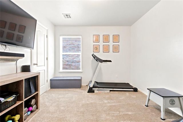 19501 Vista Avenue, Edmond, OK 73012