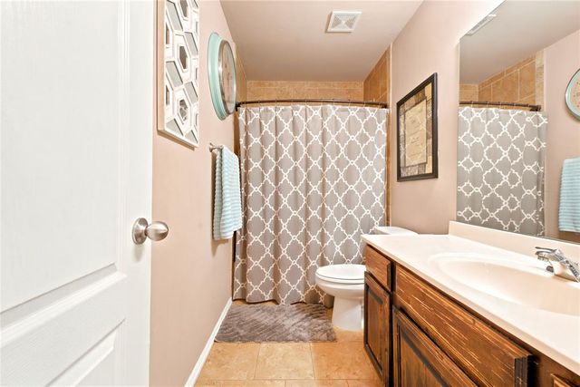19501 Vista Avenue, Edmond, OK 73012