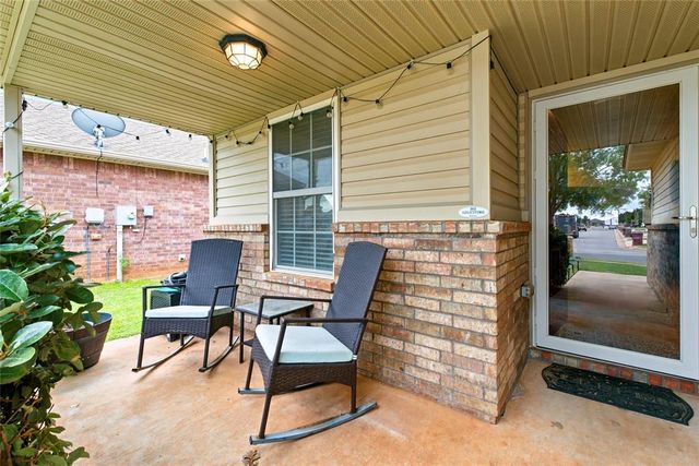 19501 Vista Avenue, Edmond, OK 73012