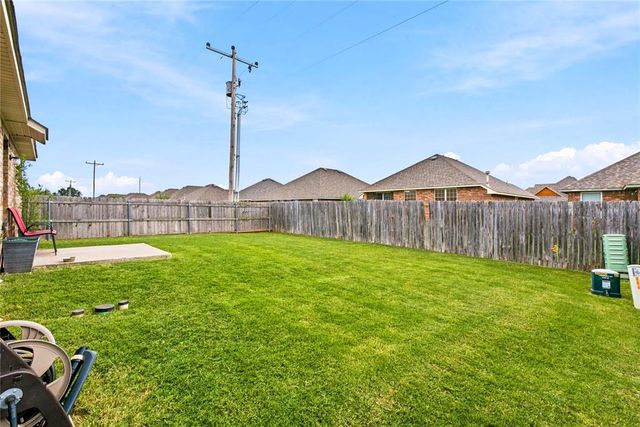 19501 Vista Avenue, Edmond, OK 73012
