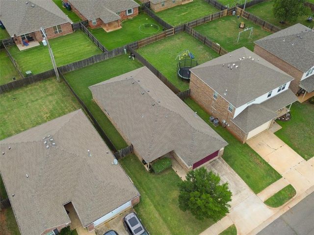19501 Vista Avenue, Edmond, OK 73012