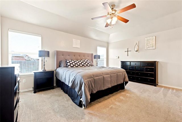 19501 Vista Avenue, Edmond, OK 73012