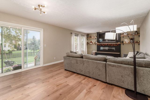 5570 Oldwynne Road, Hilliard, OH 43026