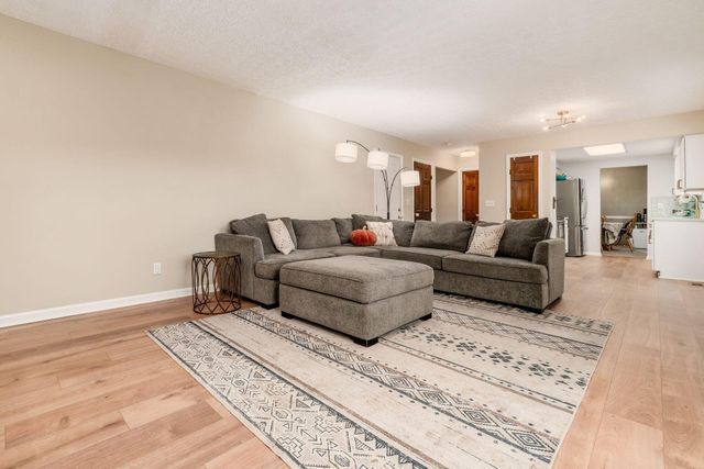 5570 Oldwynne Road, Hilliard, OH 43026