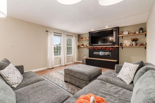 5570 Oldwynne Road, Hilliard, OH 43026