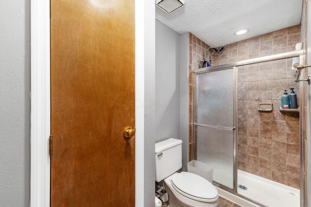 5570 Oldwynne Road, Hilliard, OH 43026