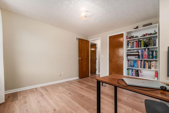 5570 Oldwynne Road, Hilliard, OH 43026