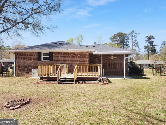 542 Lee Street, Thomson, GA 30824