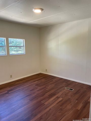 1045 Sequoia, Canyon Lake, TX 78133