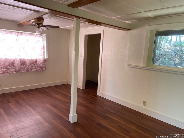 1045 Sequoia, Canyon Lake, TX 78133