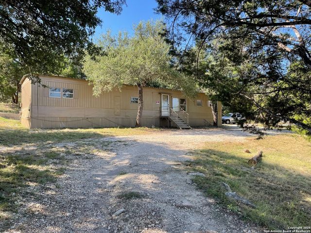 1045 Sequoia, Canyon Lake, TX 78133