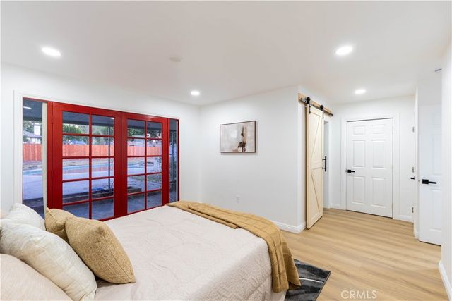 5245 N Mountain View, San Bernardino, CA 92407