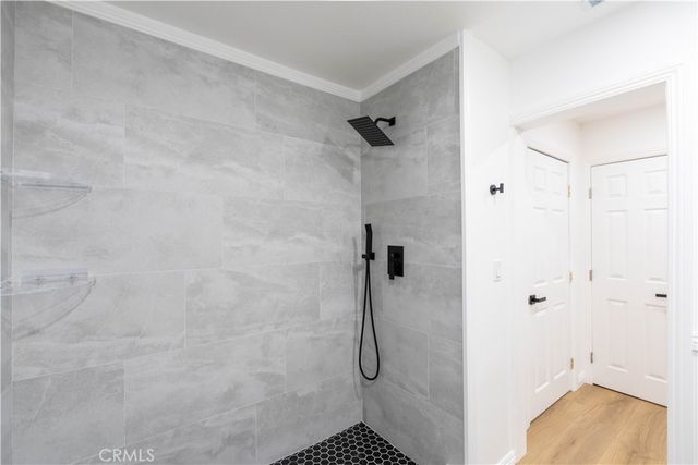 5245 N Mountain View, San Bernardino, CA 92407