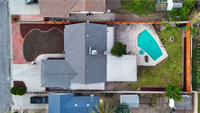 5245 N Mountain View, San Bernardino, CA 92407