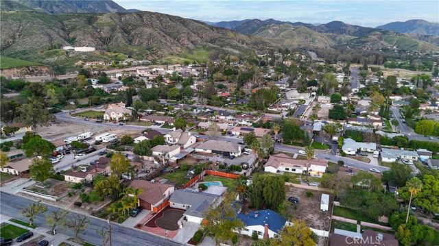 5245 N Mountain View, San Bernardino, CA 92407