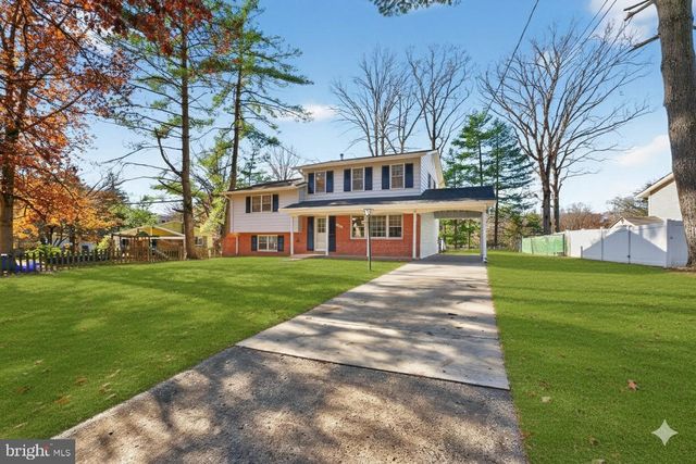 5202 DRAKE TER, Rockville, MD 20853