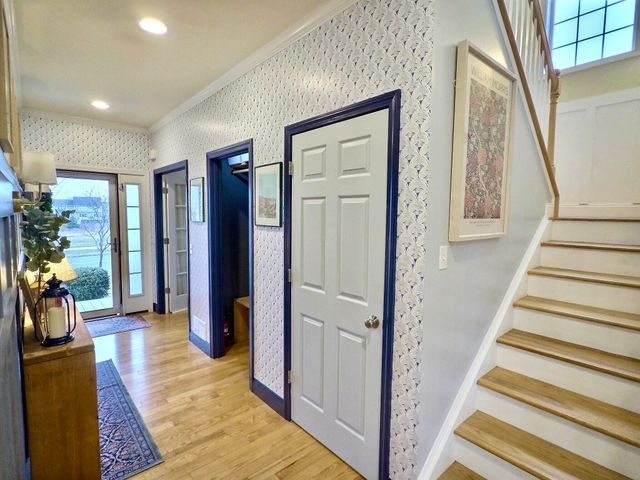 159 Sommerfield Avenue, South Burlington, VT 05403